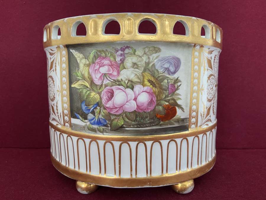 A fine English porcelain Bough Pot marked W(***) c.1800