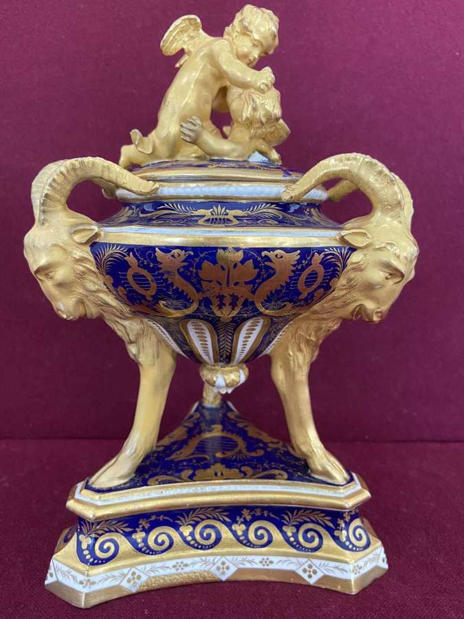 A Derby Pot Pourri Vase c.1825