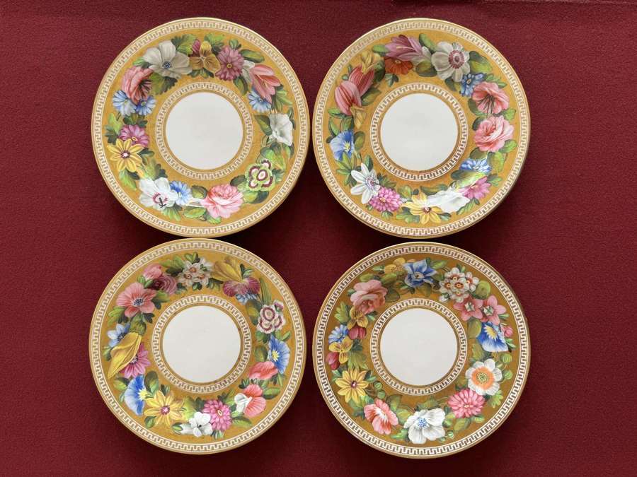 Four Spode Porcelain Tea Plates in pattern 2049 c.1813