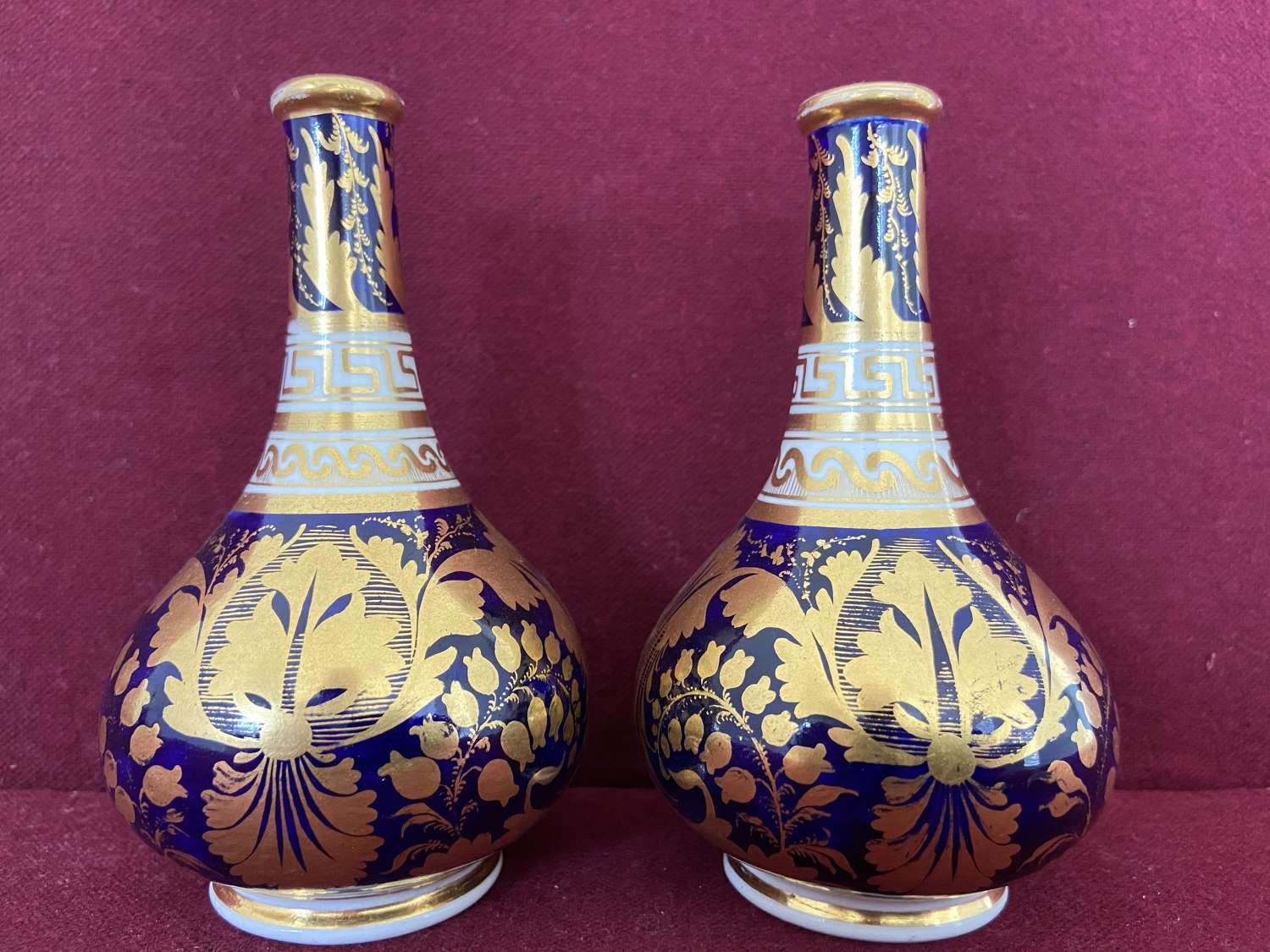 A fine pair of Derby Porcelain scent bottles c.1815