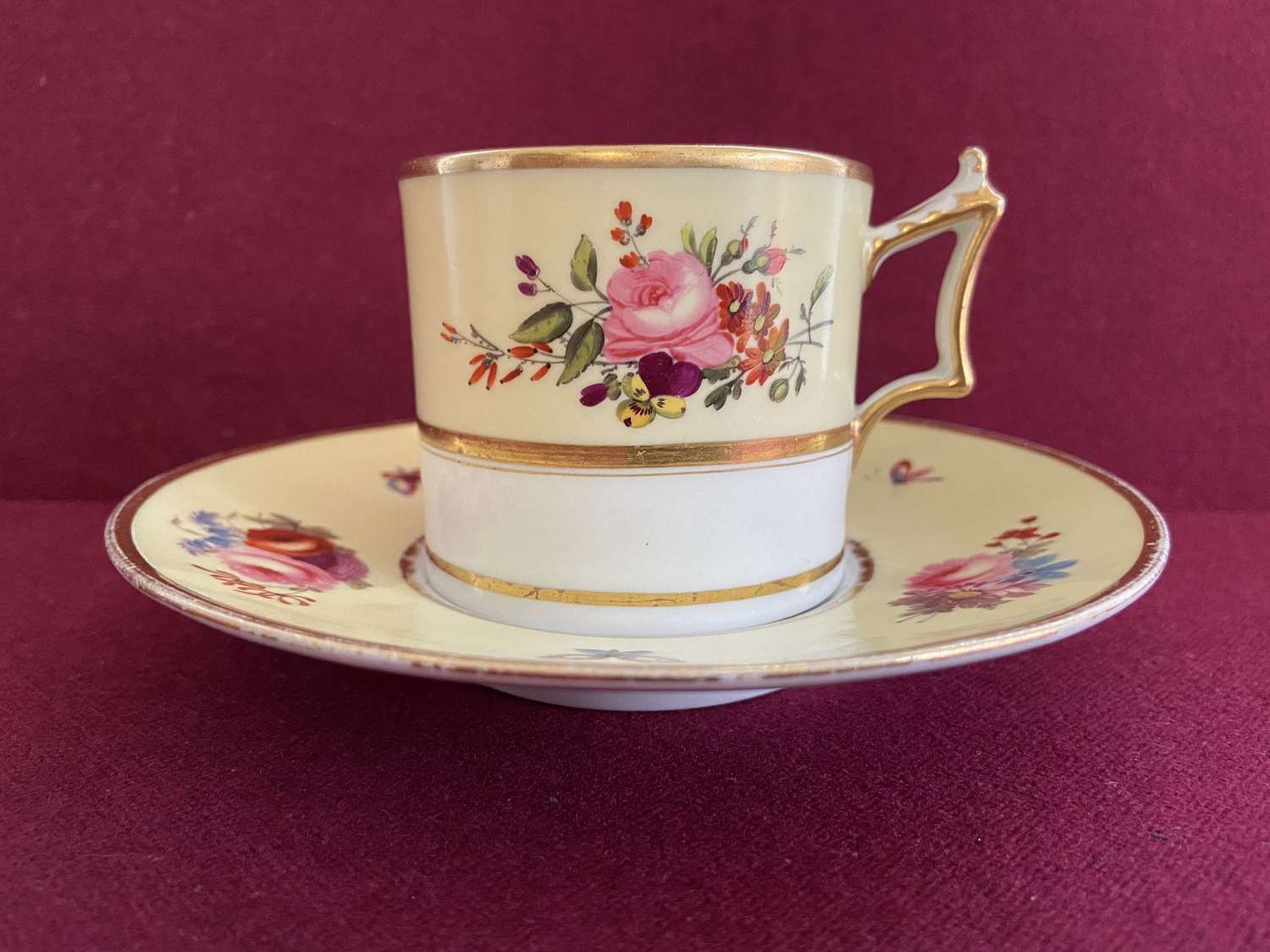 A Flight Barr and Barr Coffee Can & Saucer c.1815-1820