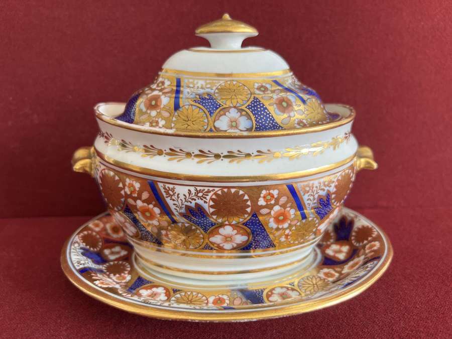 A rare Herculaneum Liverpool Porcelain Sugar Box & Teapot Stand c.1810