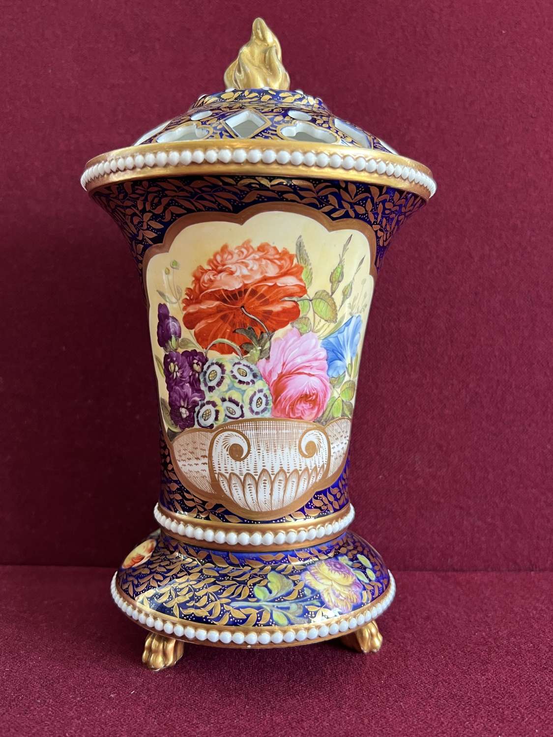 A Spode Porcelain beaded Pot Pourri Vase c.1820-1825