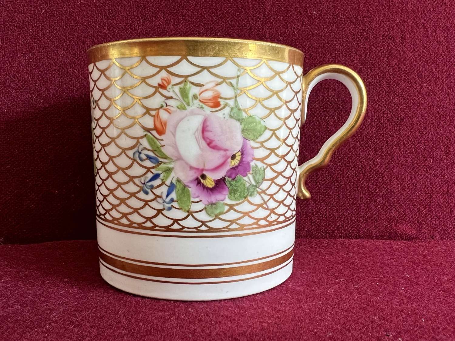 A Spode Porcelain Bute Shape Coffee Can Pattern 882 c.1805-1815