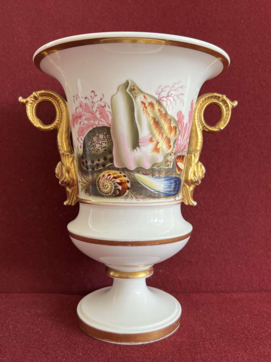 A rare Spode porcelain shell decorated vase pattern 3930 c.1824