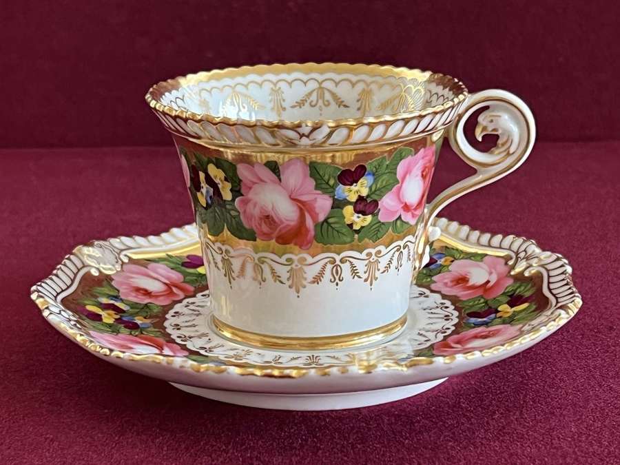 A Chamberlain Worcester Porcelain Tea Cup & Saucer pattern 924 c.1816