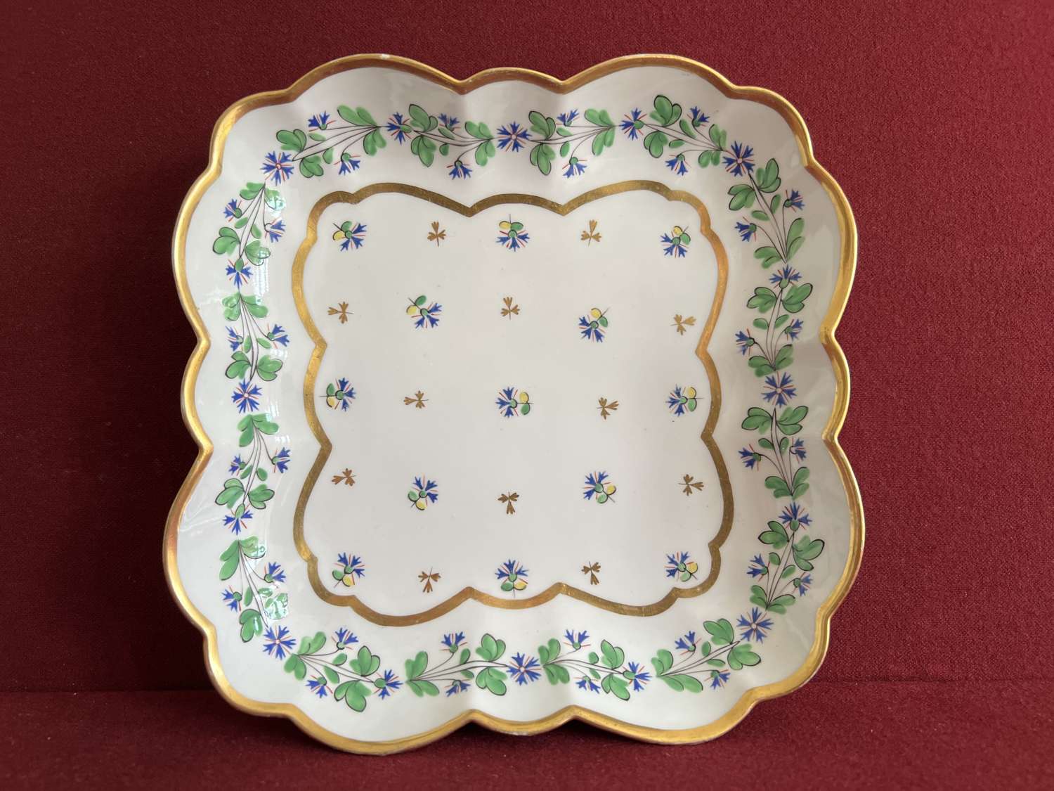 A Barr, Flight & Barr Worcester Porcelain Cushion Shape Dish c.1810