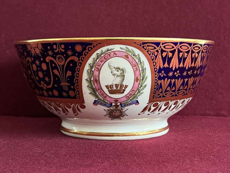 A Chamberlain Worcester Porcelain Sir James Yeo Service Bowl c.1815