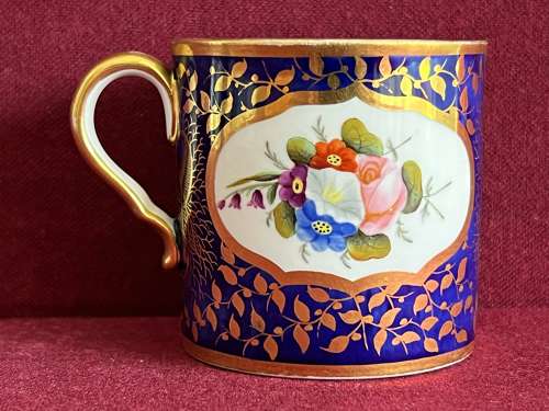 A Spode porcelain Coffee Can decorated in pattern 1709