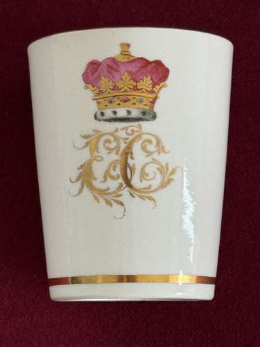 A Flight & Barr Worcester Porcelain Beaker with an Earl's Crest c.1800