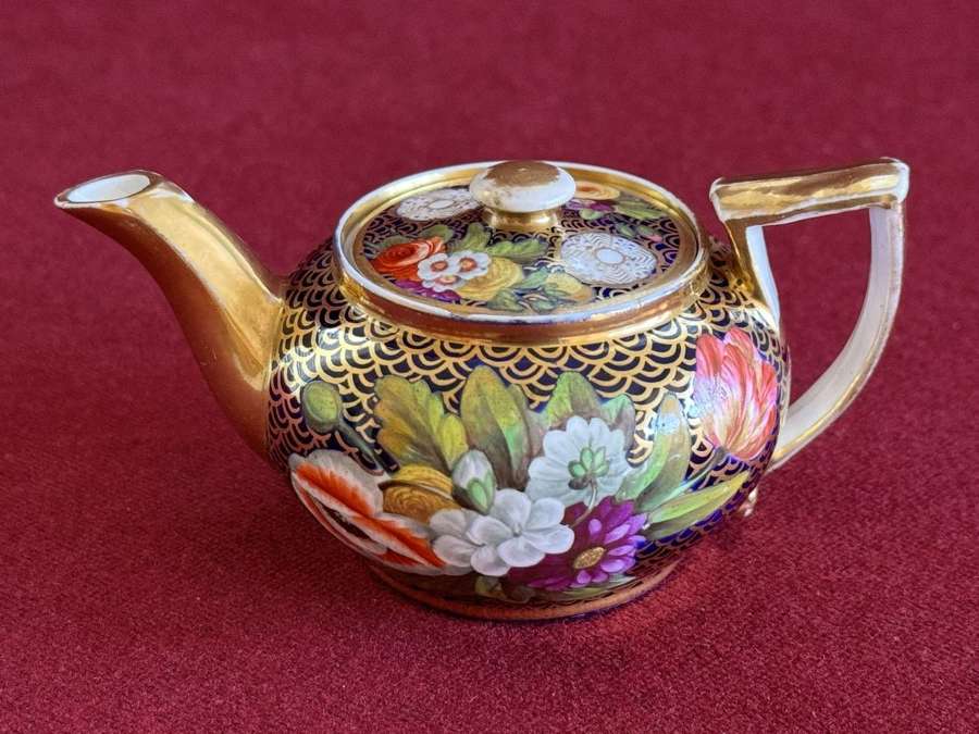 A rare Spode porcelain 'Toy' Teapot c.1815 decorated in pattern 1166