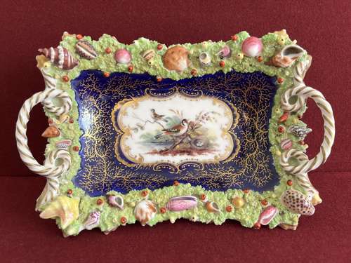 A Chamberlain Worcester Porcelain Shell encrusted basket c.1840