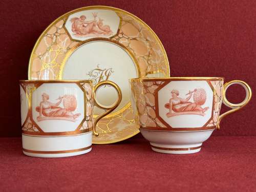 A Flight & Barr Worcester Porcelain Trio c.1800