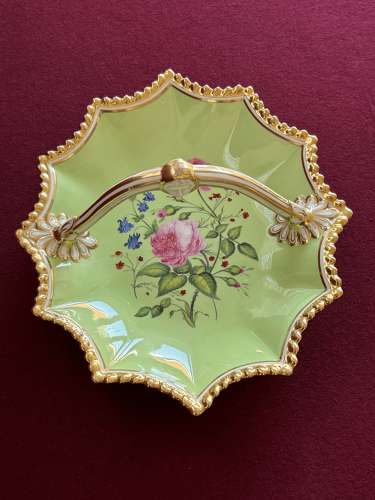 A Flight, Barr & Barr Worcester Porcelain Dessert Basket c.1820 - 30