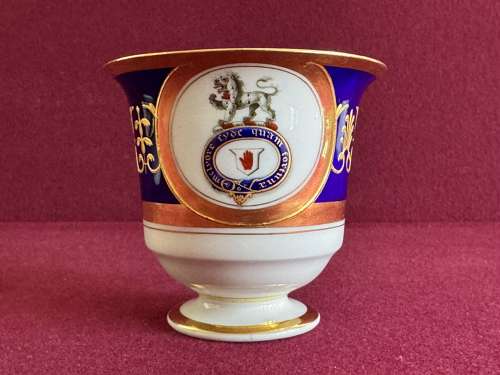 A Flight, Barr & Barr Worcester Porcelain Crested Coffee Cup & Saucer
