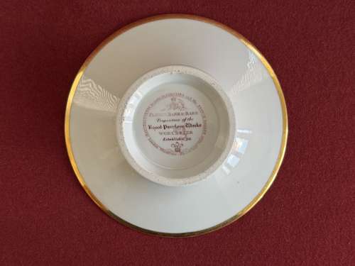 A Flight, Barr & Barr Worcester Porcelain Crested Coffee Cup & Saucer