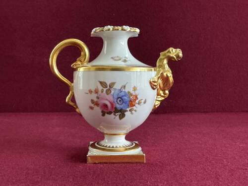A Flight, Barr & Barr Worcester Porcelain Rose Water Sprinkler c.1815