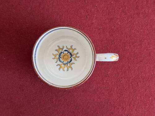 A Barr, Flight & Barr Worcester Coffee Can in Royal Lily Pattern