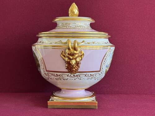 A magnificent pair of Flight, Barr & Barr Worcester Ice Pails c.1813