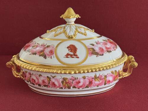 A Flight, Barr and Barr Worcester Porcelain Entrée Dish c.1815 - 1820