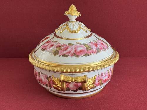 A Flight, Barr and Barr Worcester Porcelain Entrée Dish c.1815 - 1820