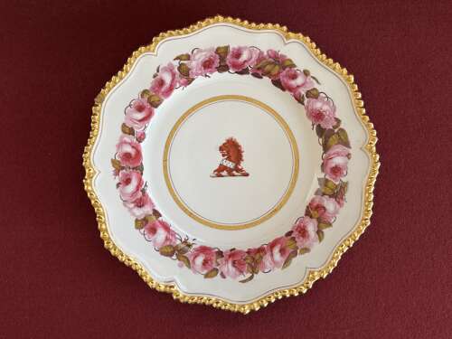 A Flight, Barr & Barr Worcester Porcelain Dinner Plate c.1815 - 1820