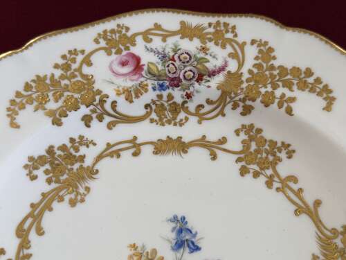 A rare Coalport Porcelain 'Windsor Castle' Plate c.1835 - 1845
