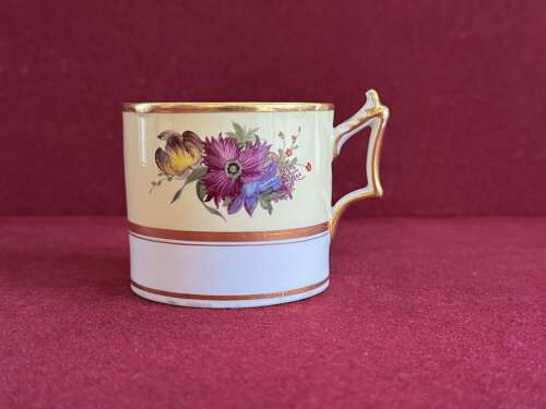 A Flight, Barr and Barr Worcester Porcelain Coffee Can c.1815 - 1820