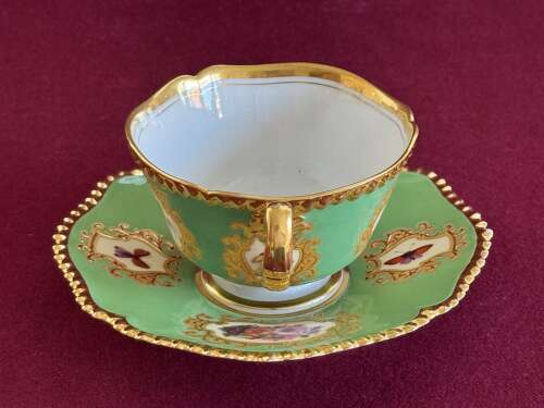 A Flight, Barr & Barr Worcester Porcelain Teacup & Saucer decorated by Samuel Astles