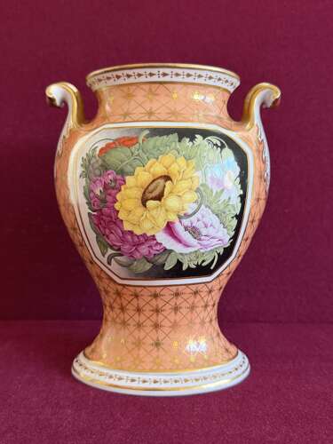 A Barr, Flight & Barr Worcester Porcelain Vase c.1804 - 1810