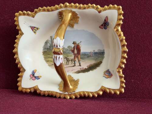 A small Flight, Barr and Barr Worcester Porcelain Basket c.1815 - 1820