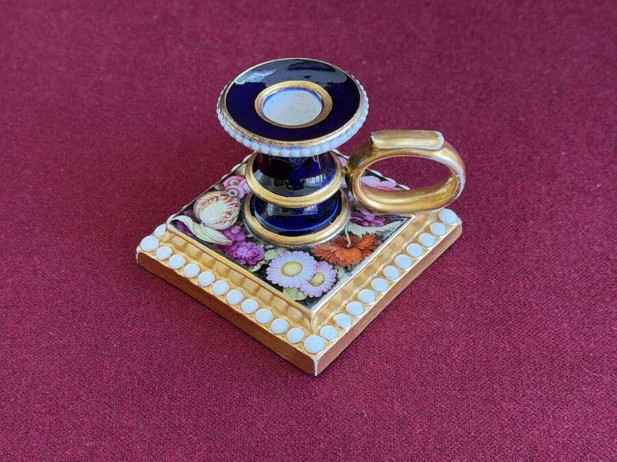 A Flight, Barr & Barr Worcester Porcelain Taperstick c.1815 &ndash; 1820