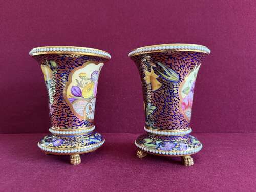 A pair of Spode Porcelain 'Beaded Beaker Matchpots on Claws' in pattern 2575 c.1815 - 1820