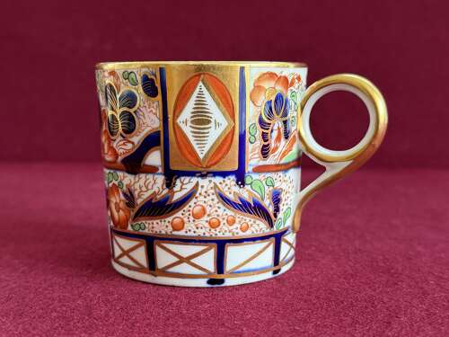 A Grainger's Worcester Porcelain Coffee Can from a 'New Oval' Shape Service in pattern 140