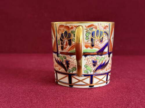 A Grainger's Worcester Porcelain Coffee Can from a 'New Oval' Shape Service in pattern 140
