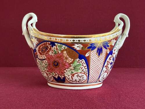 A Pinxton Porcelain Sugar Boat in pattern 342 c.1800