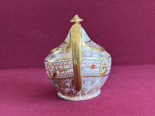 A rare Spode Porcelain Sucrier decorated in Pattern 1194 c.1807