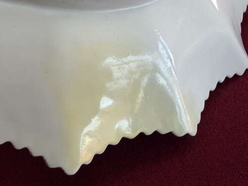 A Flight Barr & Barr Worcester Porcelain Basket decorated by Thomas Baxter c.1815 - 1819