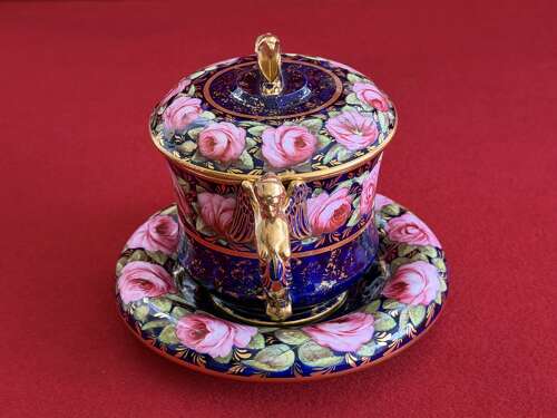 A Spode porcelain Image Handle Chocolate Cup in pattern 2573 c.1817