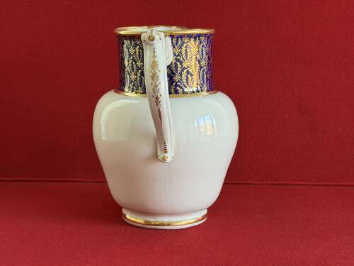 A very fine Flight & Barr Worcester Porcelain Jug by John Pennington c.1790