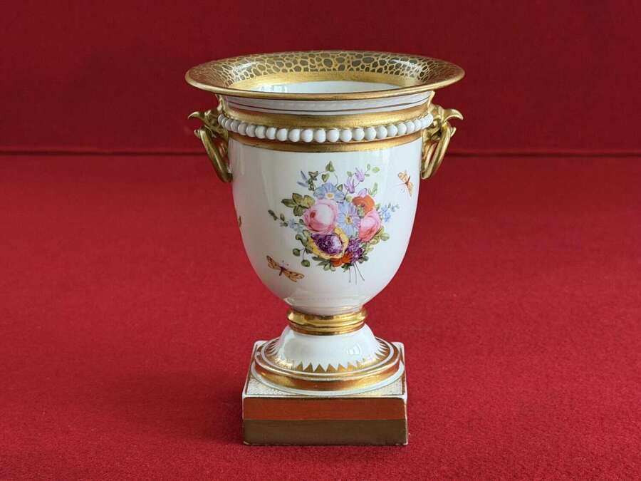A Flight, Barr and Barr Worcester Porcelain Vase c.1815 &ndash; 1820
